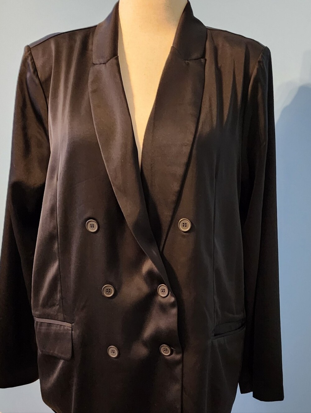 VENUS Black Satin Double-Breasted Women's Blazer